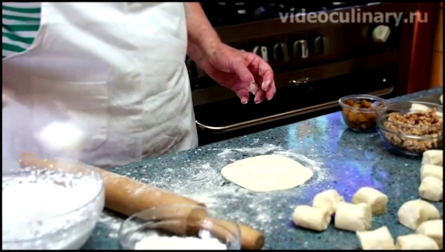 Как приготовить пирожные «Паруса» 