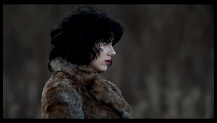 Побудь В Моей Шкуре/ Under the Skin (2013) Трейлер - видеоклип на песню