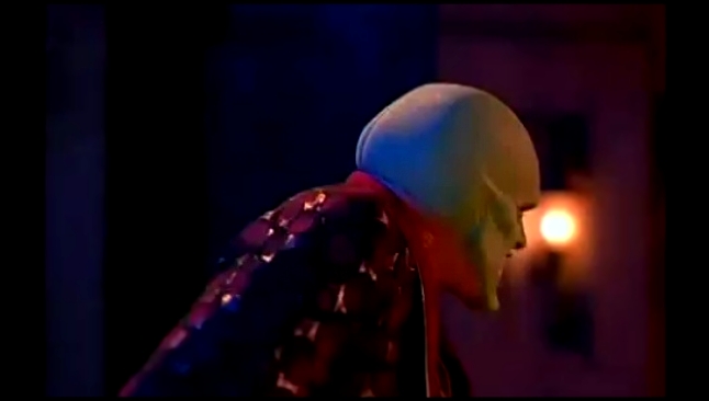 Маска - смешные сцены с фильма    Funny Scene in 'The Mask' 1994 - видеоклип на песню