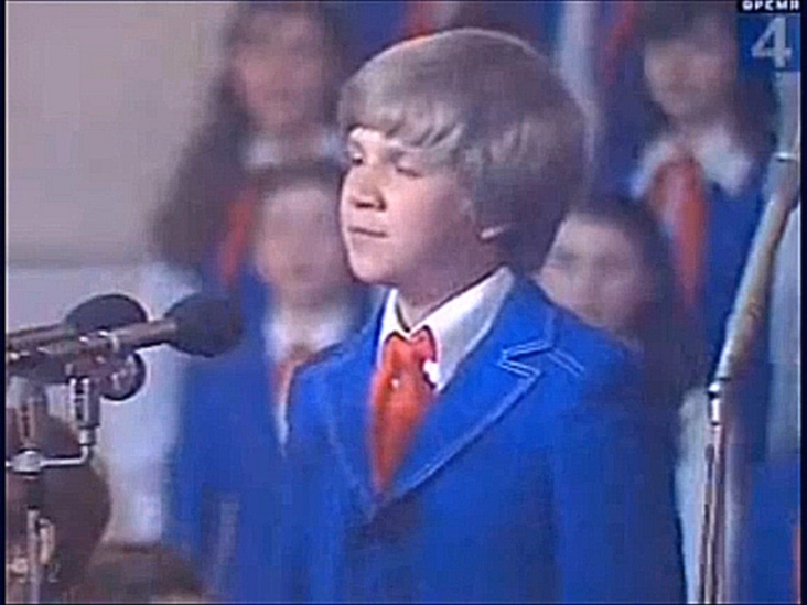  Дима Галихин исполняет песню Ю.Чичкова  "Наташка первоклашка" хит 80-х - видеоклип на песню