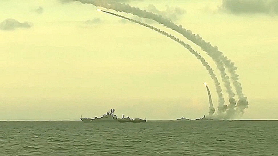 Из акватории Каспийского моря по террористам в Сирии нанесен удар 18-ю крылатыми ракетами Калибр-НК - видеоклип на песню