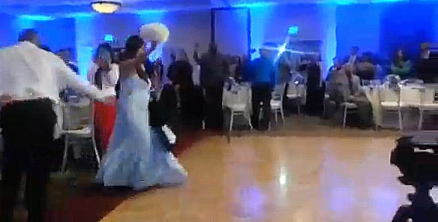 Первый танец жениха и невесты - видеоклип на песню