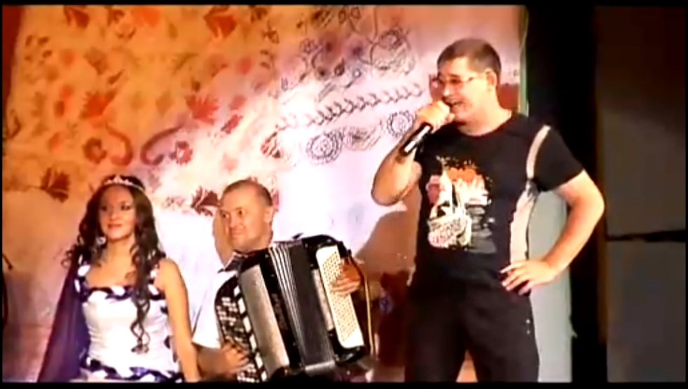 Салават Фатхетдинов - Бер егет гармун сайлый (2010) - видеоклип на песню