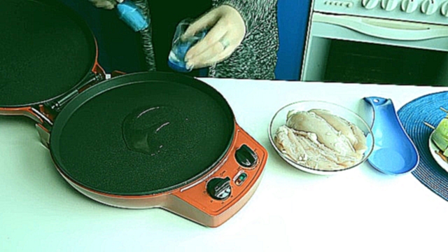 Кармашки из филе куриной грудки с гарниром в мультипечи GFgril GFB-1500 PIZZA-GRILL 