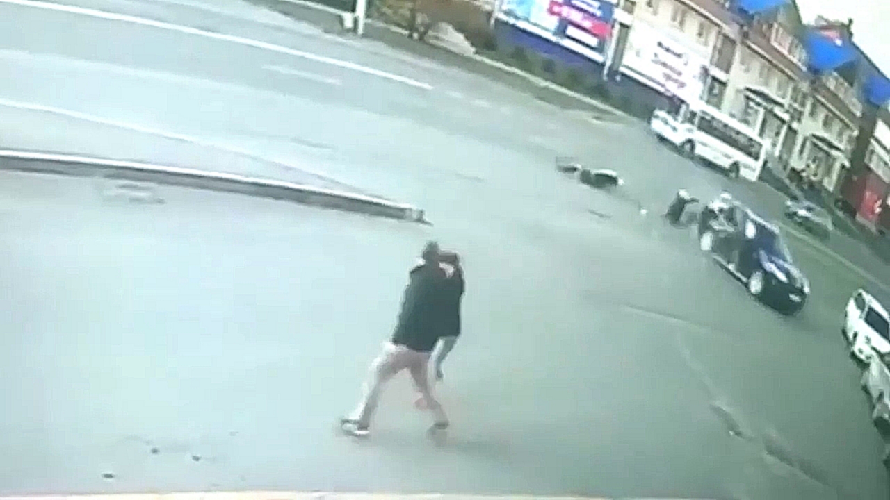 Закрыл мотосезон  