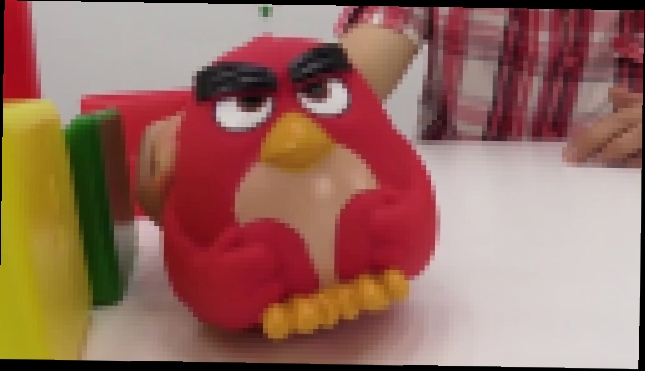 Бэтмен и Энгри Бердз Angry Birds! Видео с игрушками: ЗАХВАТ столовой! Четвертый обед под угрозой! 