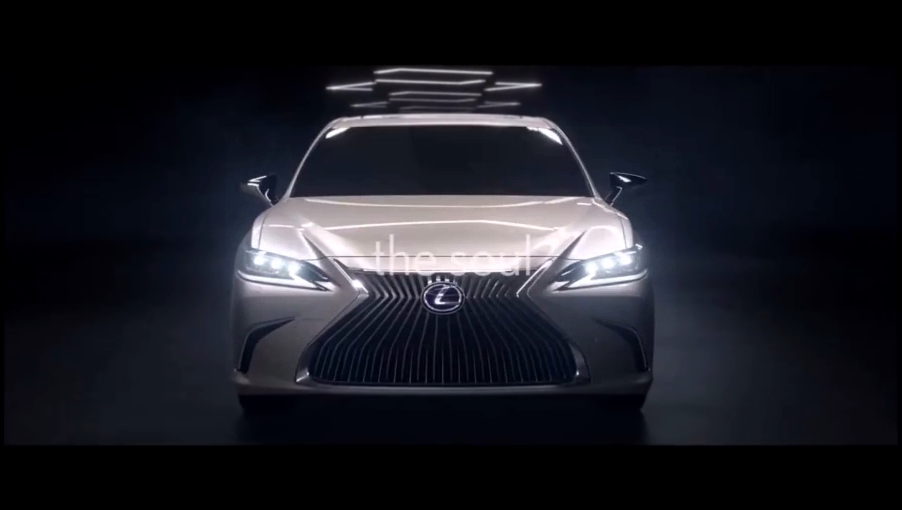NEW 2019 Lexus ES | Премьера Пекинского автосалона 2018 