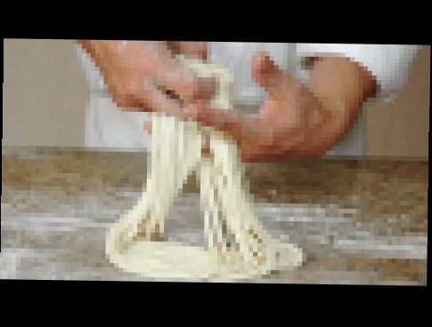 Как приготовить «тянутую» лапшу ручного приготовления ламянь! 