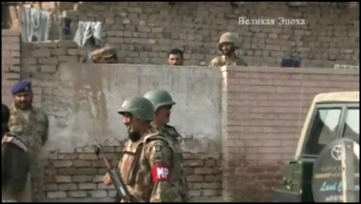 В захваченной талибами пакистанской школе погибли более 100 учеников новости 