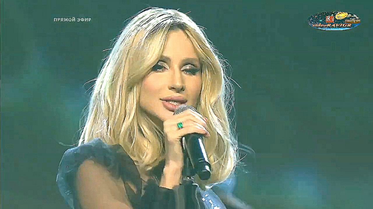 LOBODA — «Твои глаза». Роза Хутор. Рождество 2017 - видеоклип на песню