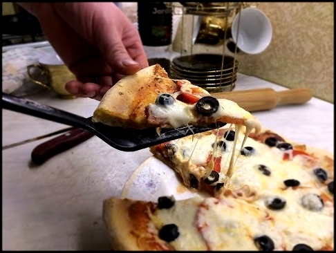 Рецепт пиццы. Два варианта пицц с запеканием коржей. 