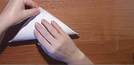 Как вырезать фигурную снежинку из бумаги 