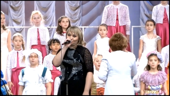 Детский хор Сарии Малюковой в концерте 30 ноября 2012 года - видеоклип на песню