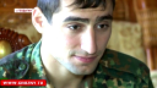 Боец Росгвардии из Чечни Джалиль Махмудов получил право на ношение темно-зеленого берета 