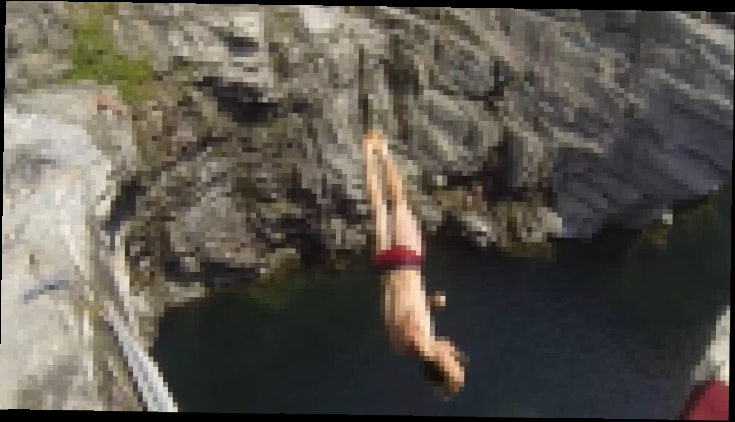 Лучшие прыжки в воду со скал 2015 - видеоклип на песню
