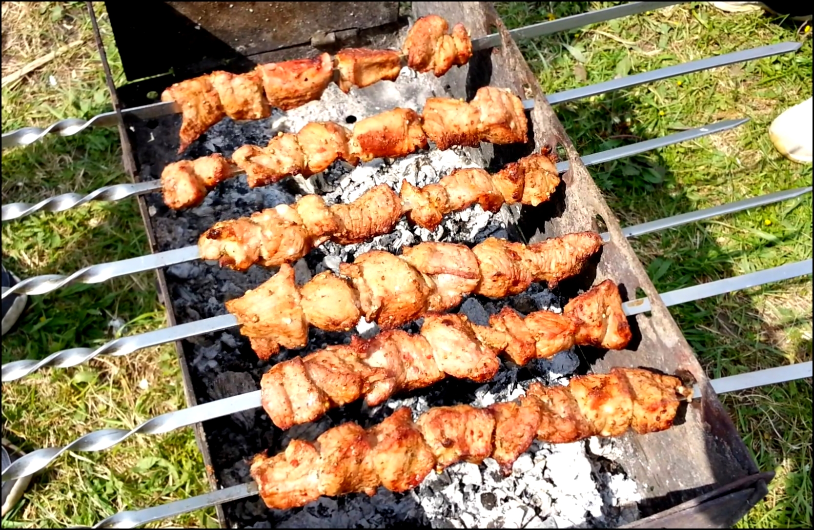 Шашлык рецепт Маринад для шашлыка на минеральной воде Шашлик Как замариновать шашлык Рецепт шашлыка 