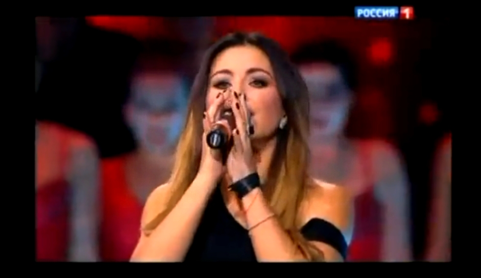 Ani Lorak & Polina Gagarina 'Obernites'  08.03.2014 http://vk.com/public53281593 - видеоклип на песню