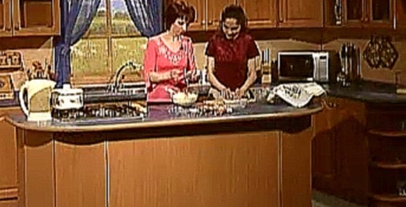 GVM000046-256 Вареники с грецкими орехами и кетчуп 