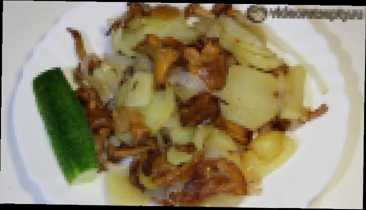 Жареная картошка с грибами - Fried potatoes with mushrooms 