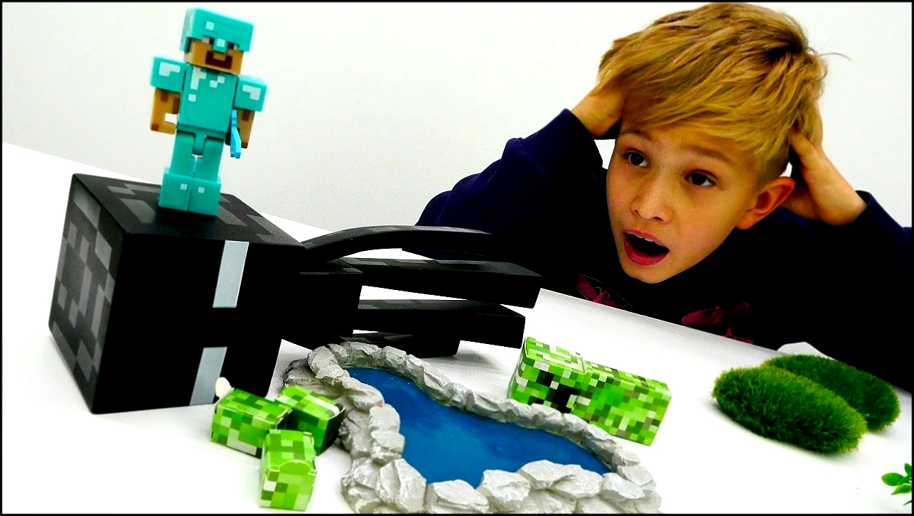 #Майнкрафт битва у Озера! СТИВ против #ЭНДЕРМЕН  Видео игрушки #ЛегоМайнкрафт Игры для мальчиков 