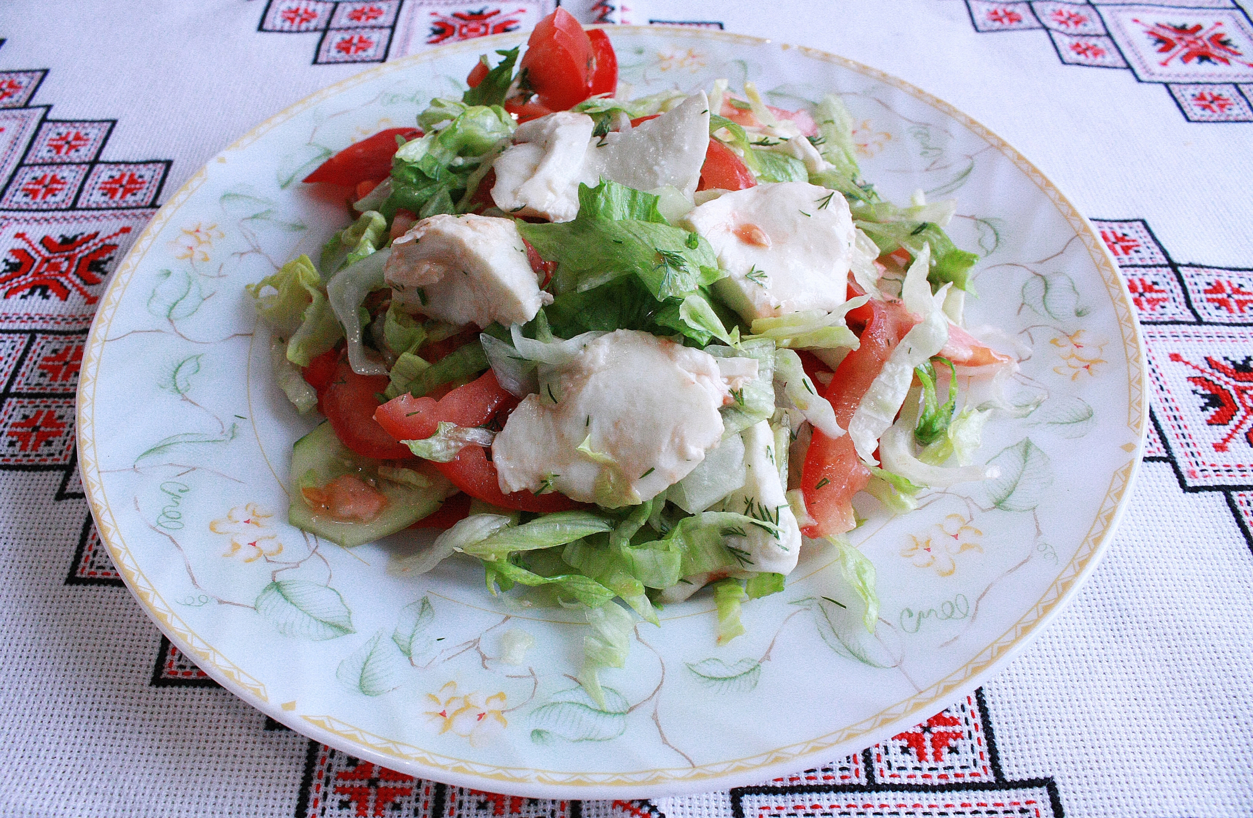 Салат с моцареллой Салаты без майонеза овощные салаты салат из капусты салати салат из салата 