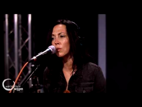 <span aria-label="Amanda Shires - &quot;You Are My Home&quot; (Recorded Live for World Cafe) &#x410;&#x432;&#x442;&#x43E;&#x440;: World Cafe &#x413;&#x43E;&#x434; &#x43D;&#x430;&#x437;&#x430;&#x434; 4 &#x43C;&#x438;&#x43D;&#x443;&#x442;&#x44B; 26 &#x441;& - видеоклип на песню