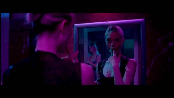 Неоновый Демон/ The Neon Demon (2016) Тизер - видеоклип на песню