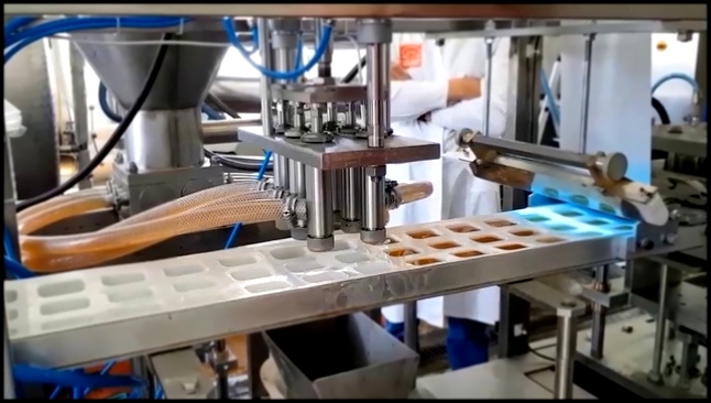 Порционная фасовка и упаковка мёда по  15-20 гр. на автомате блистерной машине АТД4 от Криуспак 