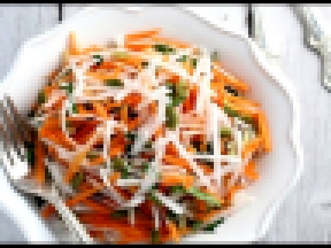 Диетический салат из репы и моркови 