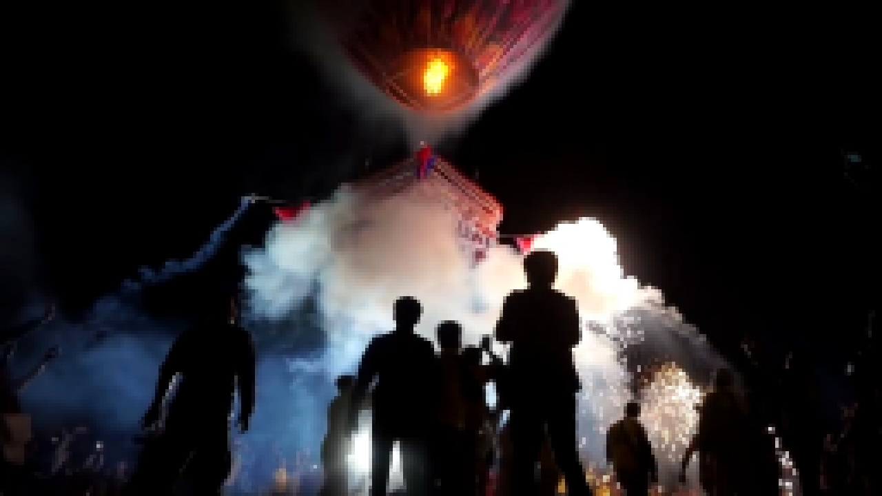 Взрыв на фестивале огненных шаров 