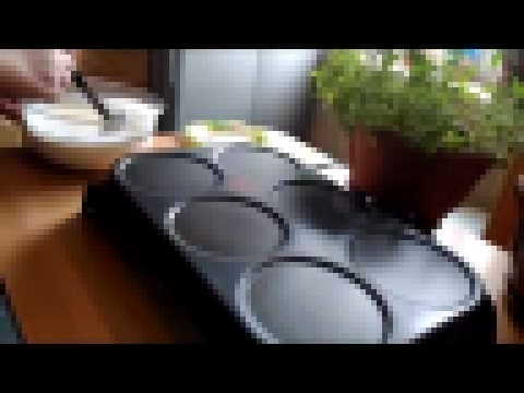 <span aria-label="&#x412;&#x44B;&#x43F;&#x435;&#x43A;&#x430;&#x435;&#x43C; &#x431;&#x43B;&#x438;&#x43D;&#x44B; &#x43D;&#x430; &#x431;&#x43B;&#x438;&#x43D;&#x43D;&#x438;&#x446;&#x435; Tefal 