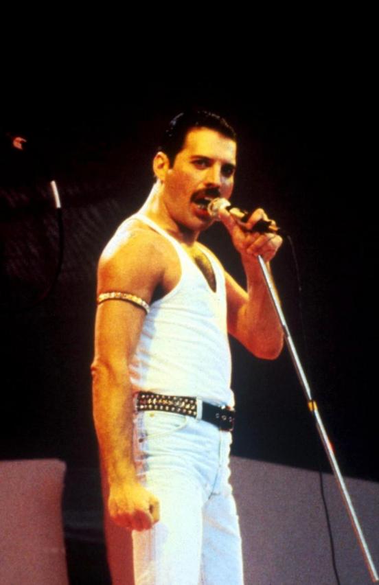 Freddie Mercury - Foolin&39 Around Foolin&39 Around