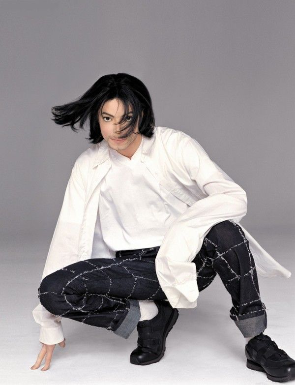 Майкл Джексон на арабс.(красиво поет)