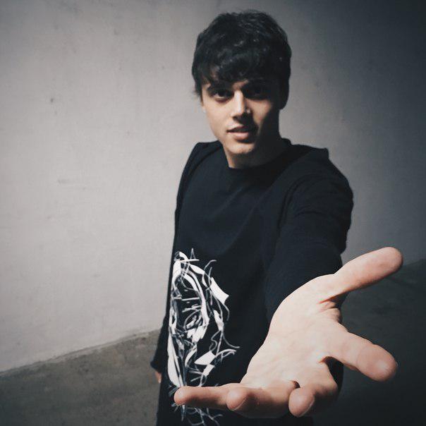 (¯`.¸DERZKЯ¸.´¯) Alekseev Океанами стали