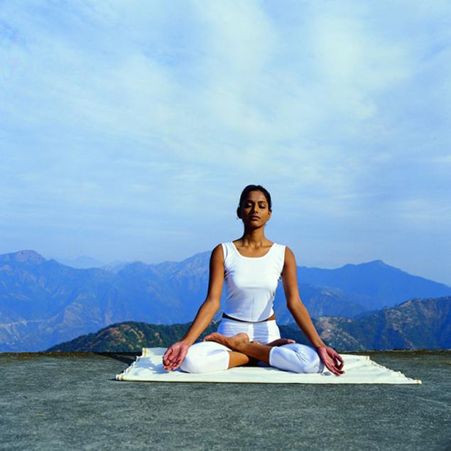 Yoga World Vipassana - Relaxing Bells